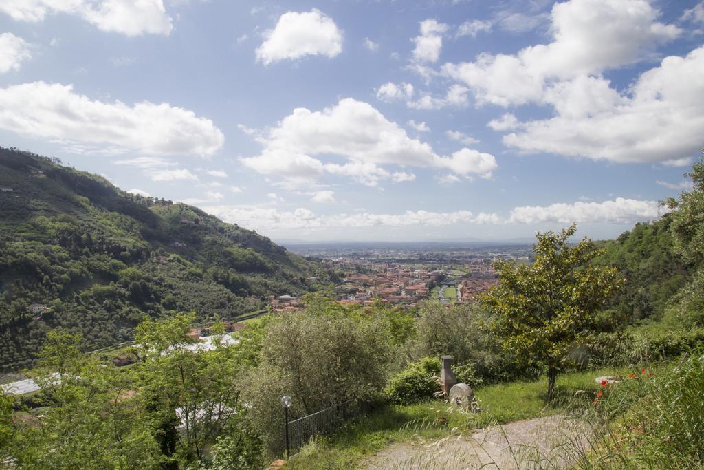 Podere Scoglio D'Oro Pescia Exterior photo